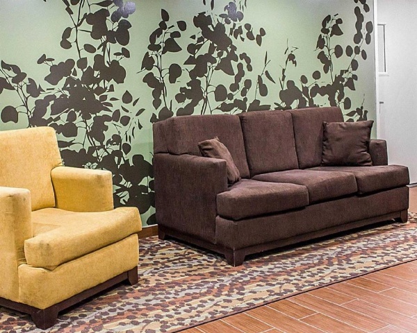 Days Inn by Wyndham Brooklyn Borough Park image 7